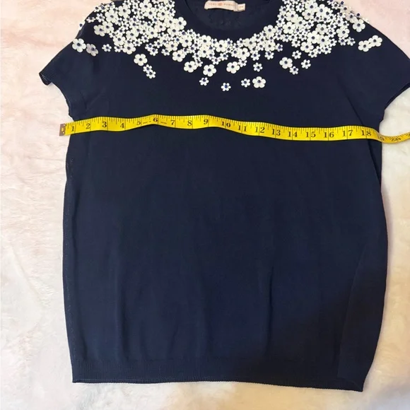 Tory Burch Black Top with White Floral Accents - Picture 6 of 14